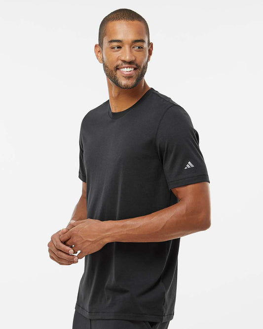 Adidas - Blended T-Shirt Style