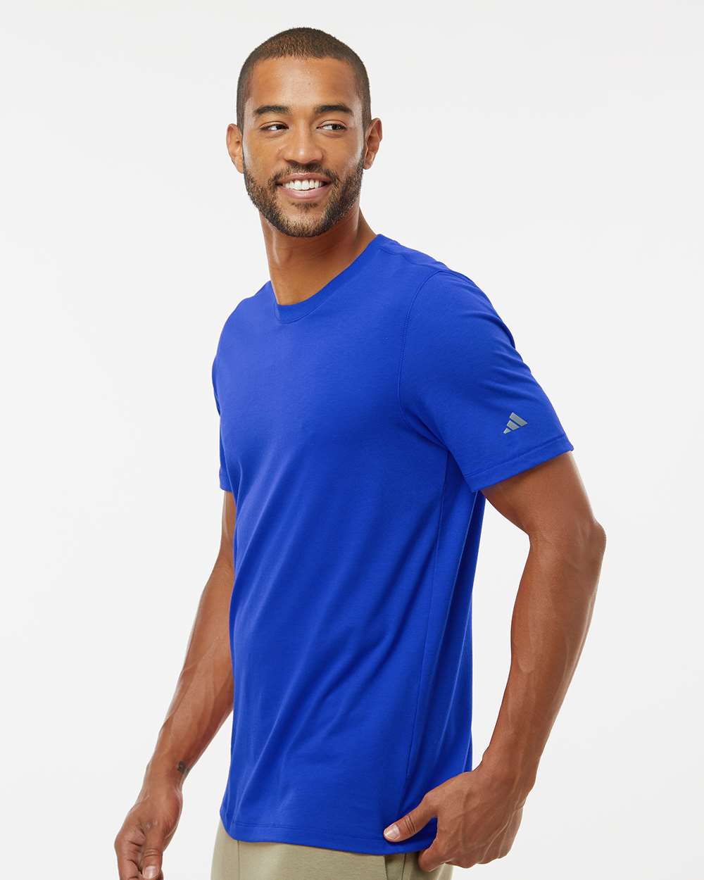 Adidas - Blended T-Shirt Style